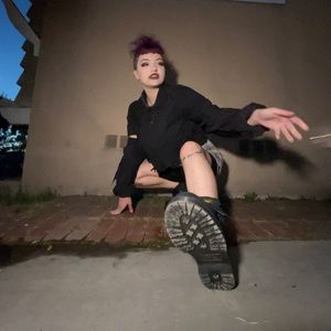 Meet your Posher, Mika